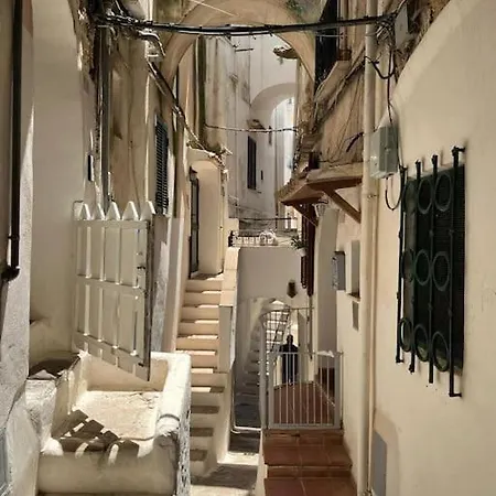 The Grottino Historical Center Apartment